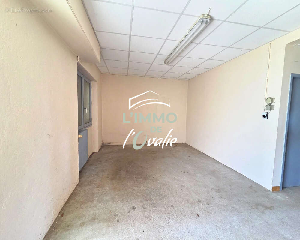 Maison à BIARS-SUR-CERE