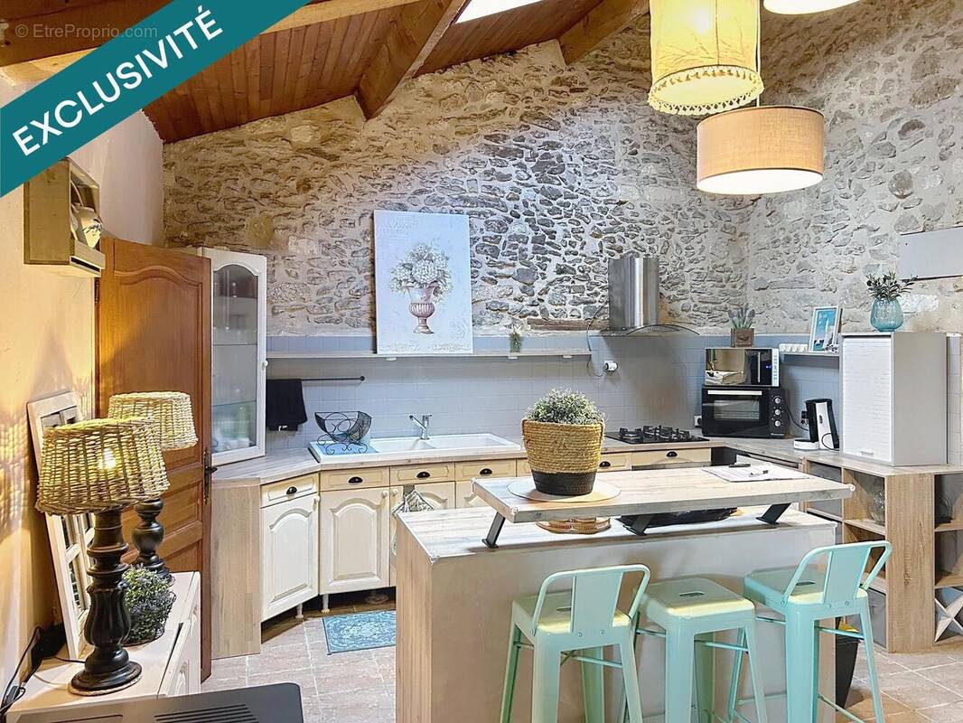 Photo 1 - Maison à CIVRAC-DE-BLAYE