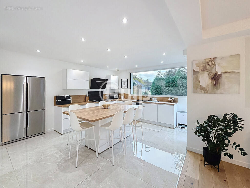 Maison à WATTIGNIES