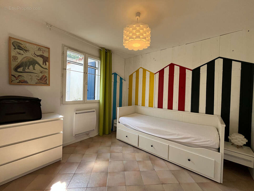 Maison à LA BREE-LES-BAINS