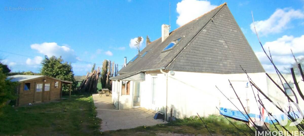 Photo 1 - Maison à PLEYBER-CHRIST