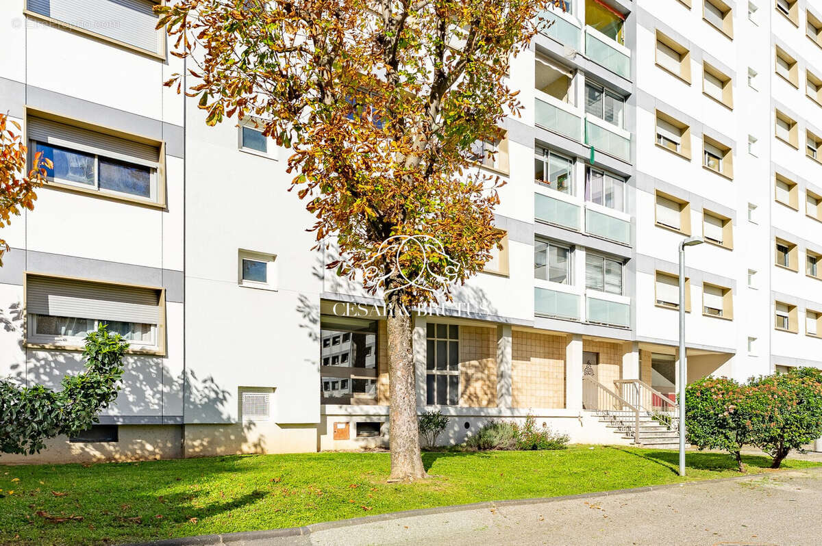 Appartement à VENISSIEUX