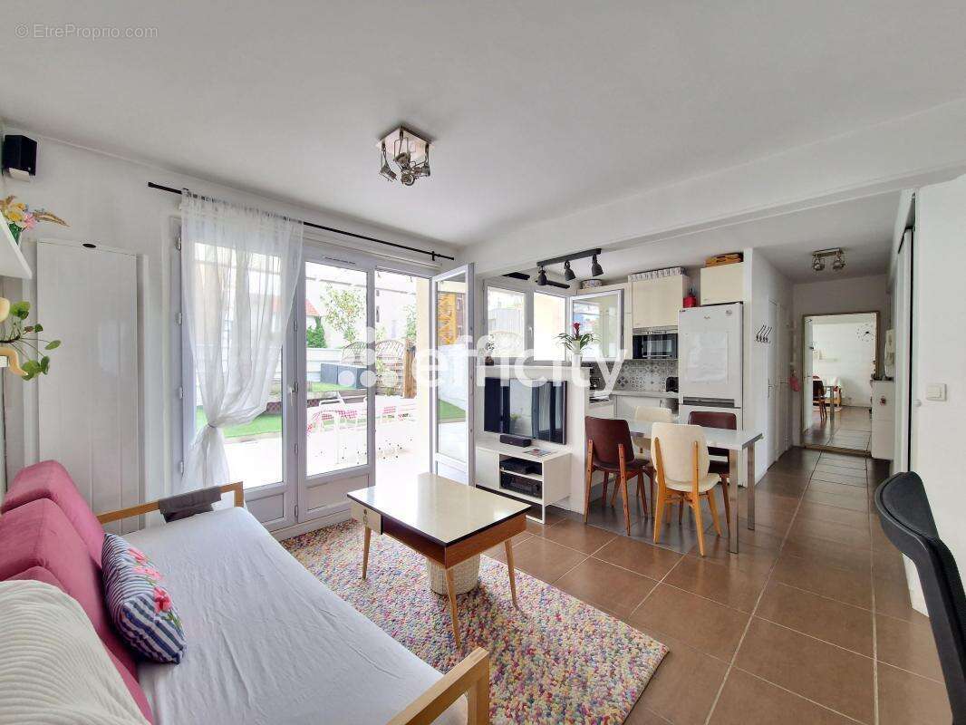 Appartement - photo 2