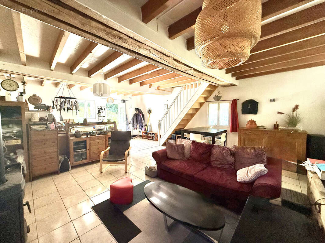Maison à OUANNE