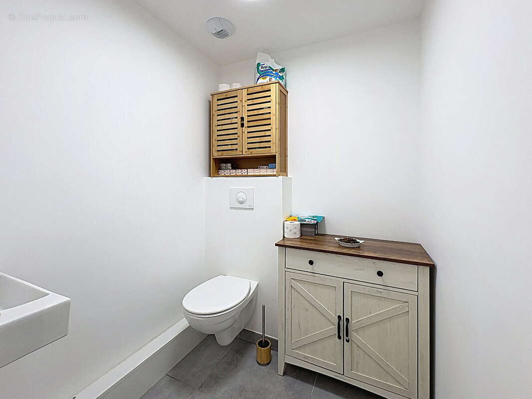 Appartement à AMANCY