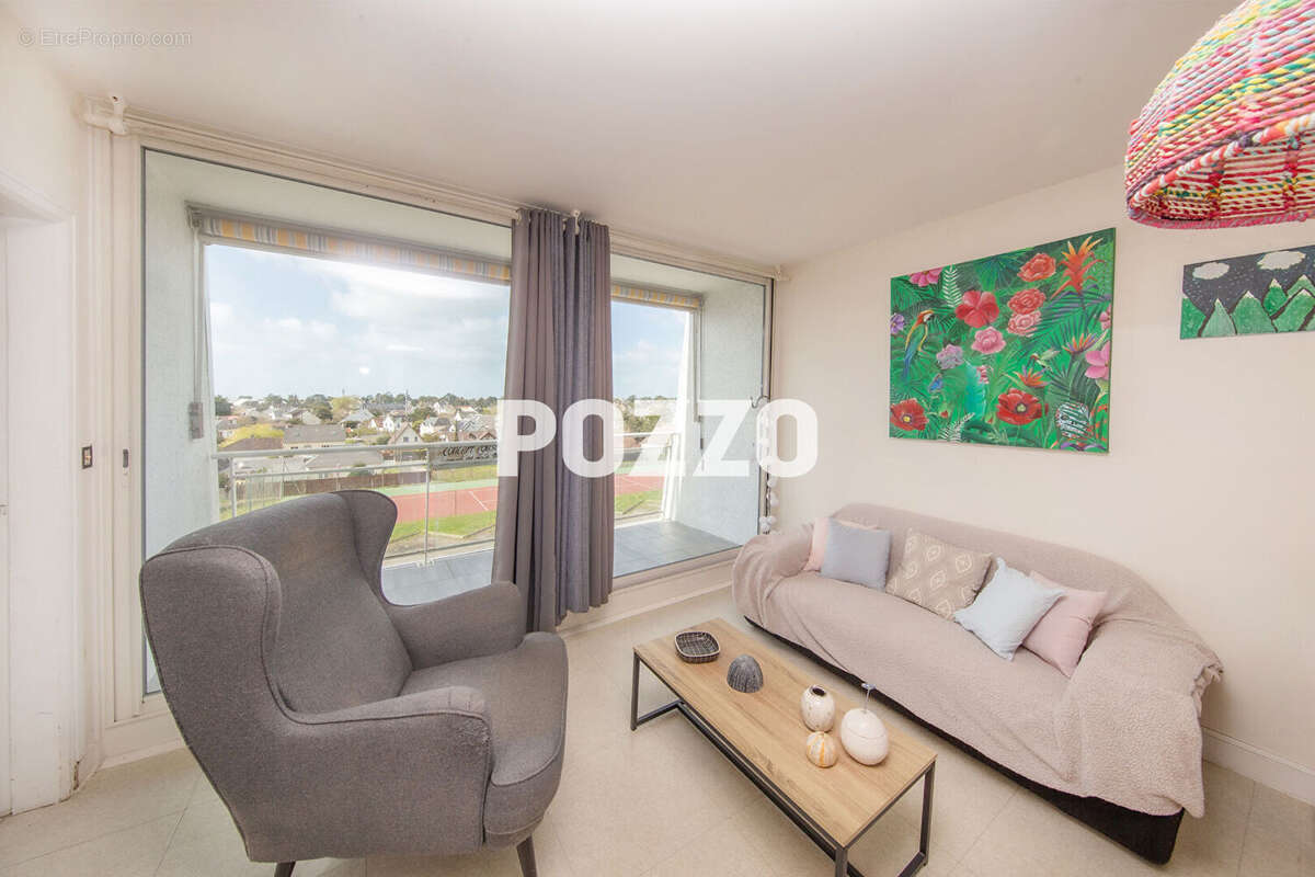Appartement à JULLOUVILLE