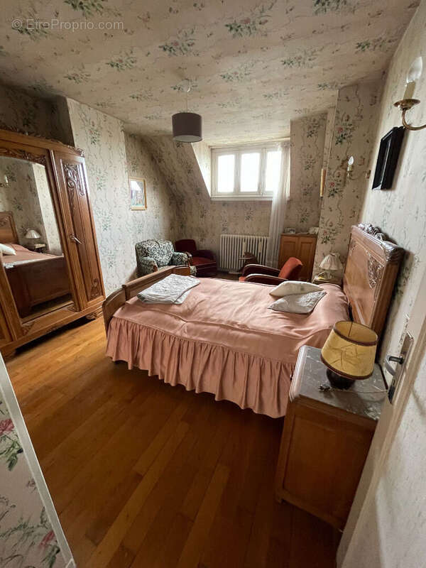 Maison à LA COQUILLE