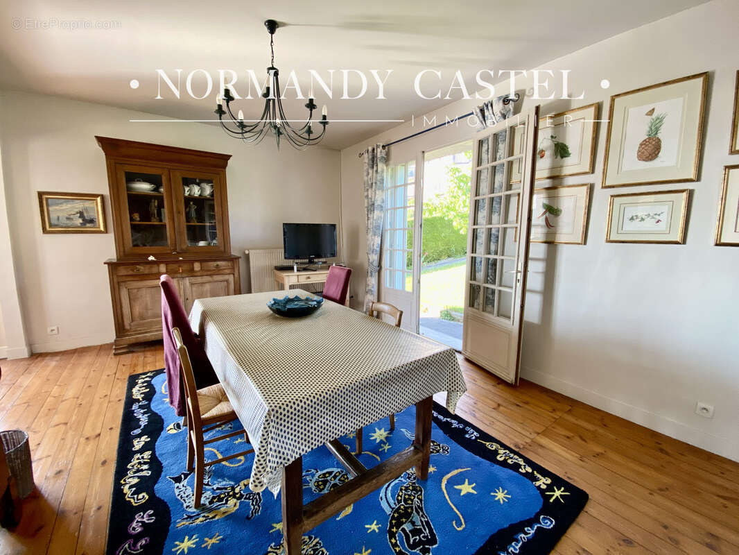 Maison à TROUVILLE-SUR-MER