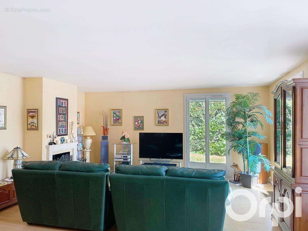 Maison à BALLAINVILLIERS