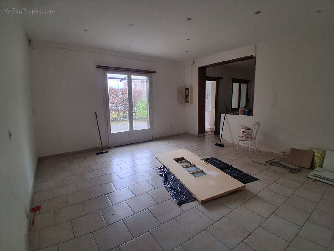 Appartement à VERVINS