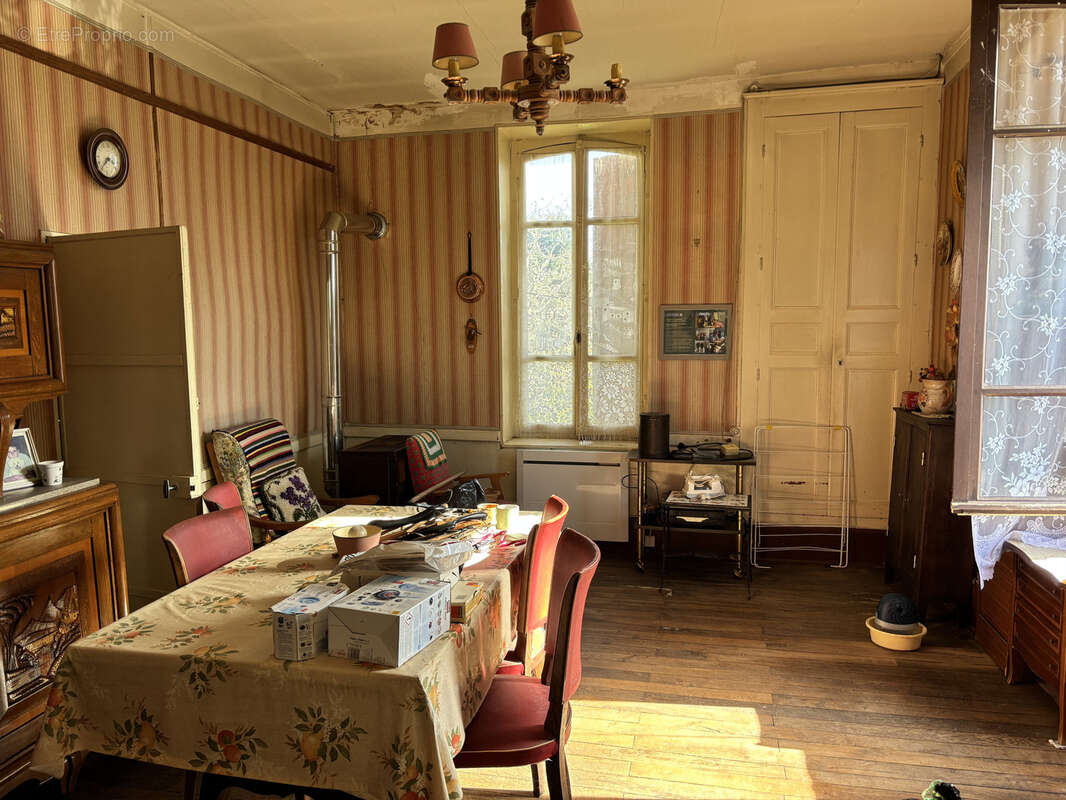 Maison à DENEUILLE-LES-MINES