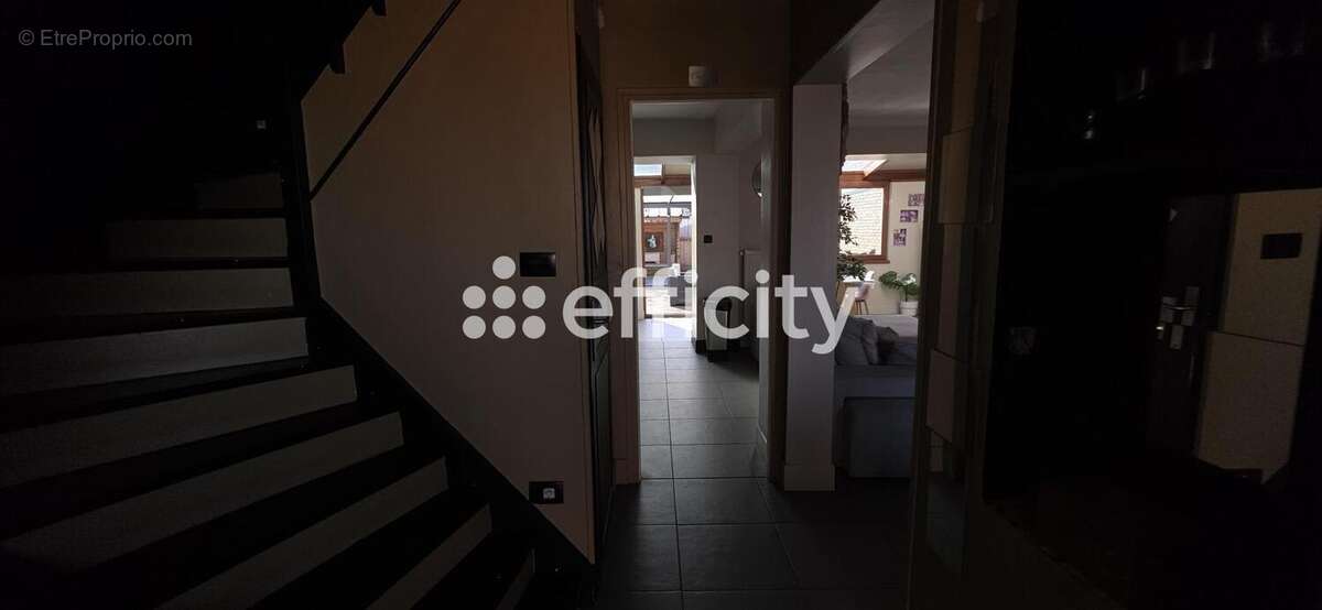 Maison à FACHES-THUMESNIL