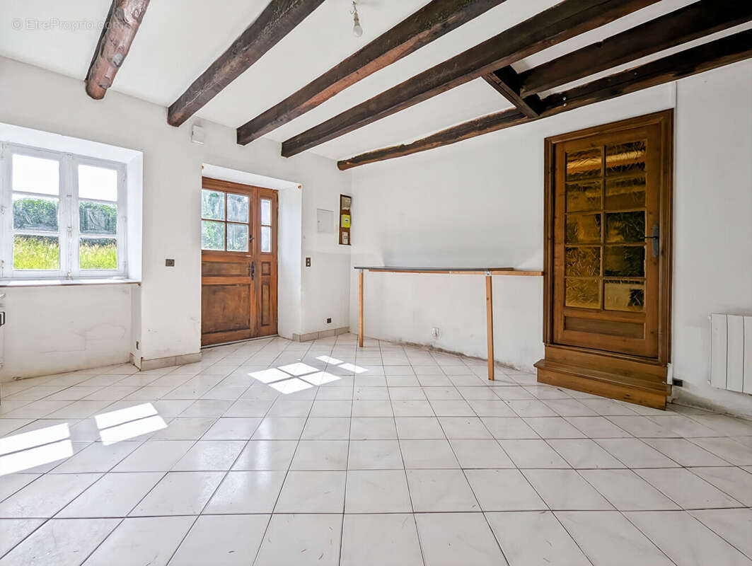 A vendre - Maison en pierre 2 chambres, dépendances et terrain 1 036 m² , VAL COUESNON (35460) - photo 8