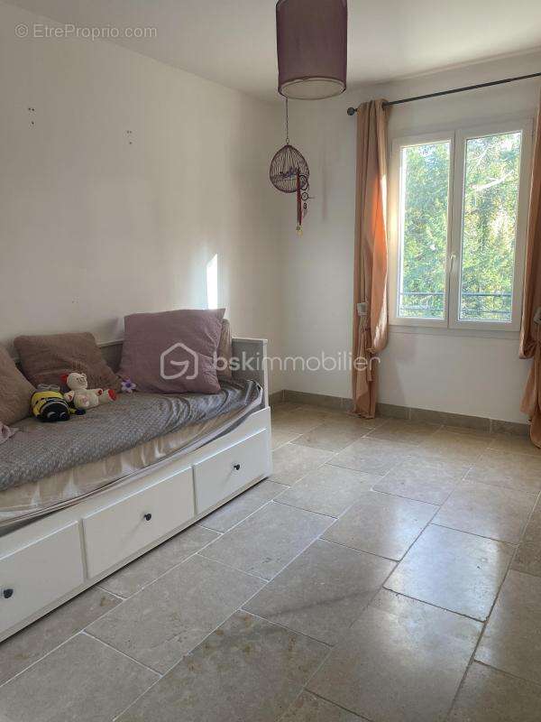 Maison à L&#039;ISLE-SUR-LA-SORGUE