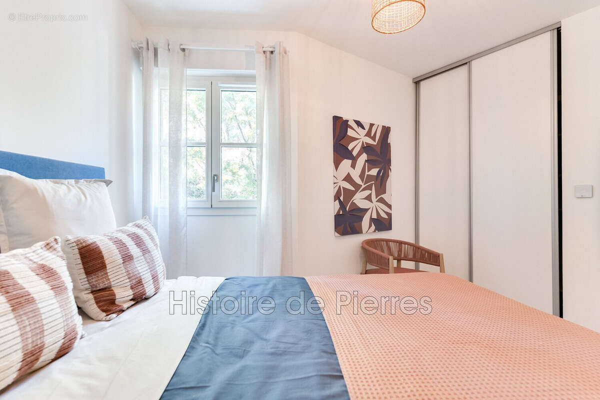 Appartement à GRIMAUD