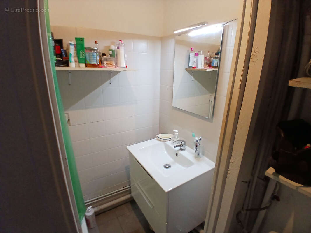 Appartement à MARSEILLE-3E