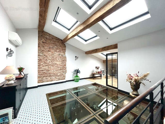 Maison de ville avec garage - photo 5