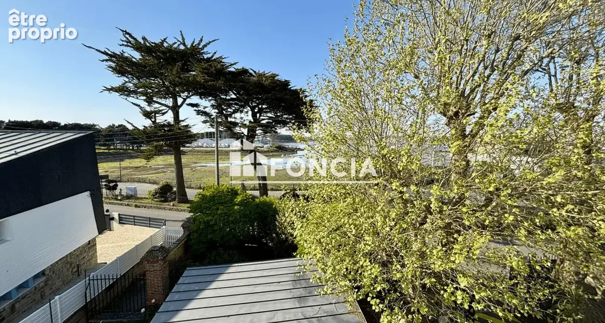 T2 vue mer dans petite copropriété - photo 2