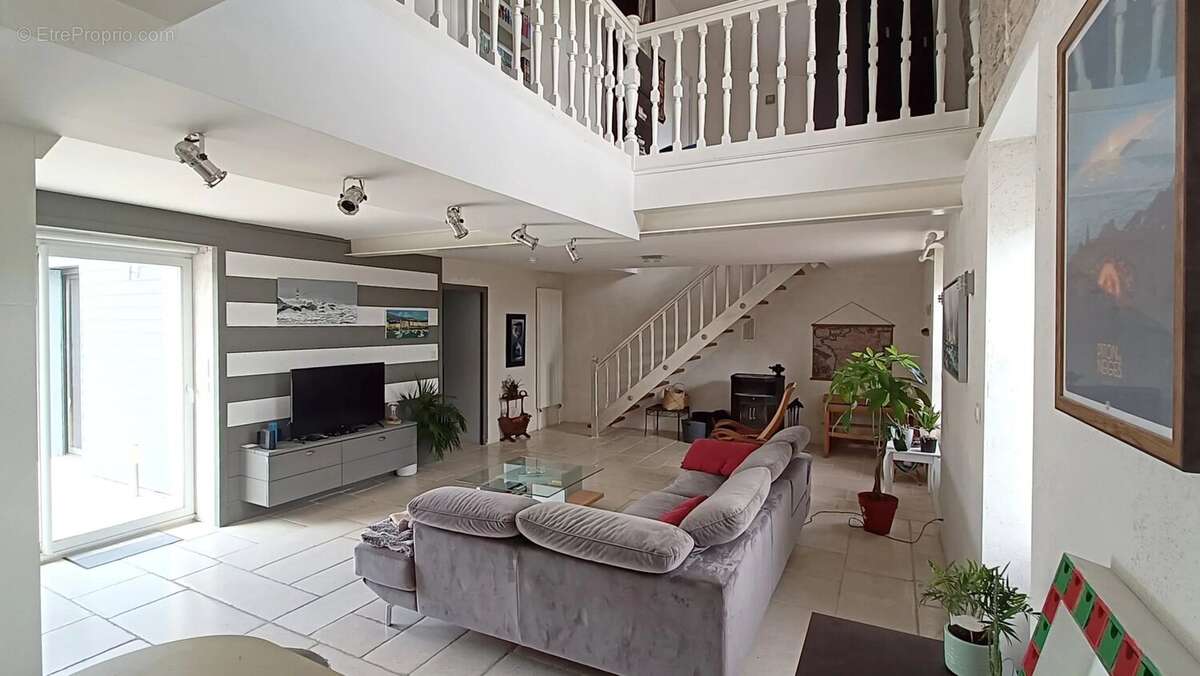 Maison à LE ROCHEREAU