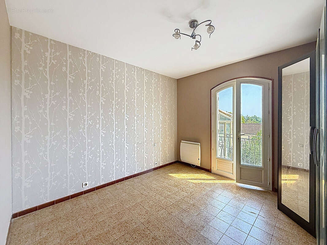 Maison Les Angles 6 pièce(s) 150 m2 avec piscine - photo 10