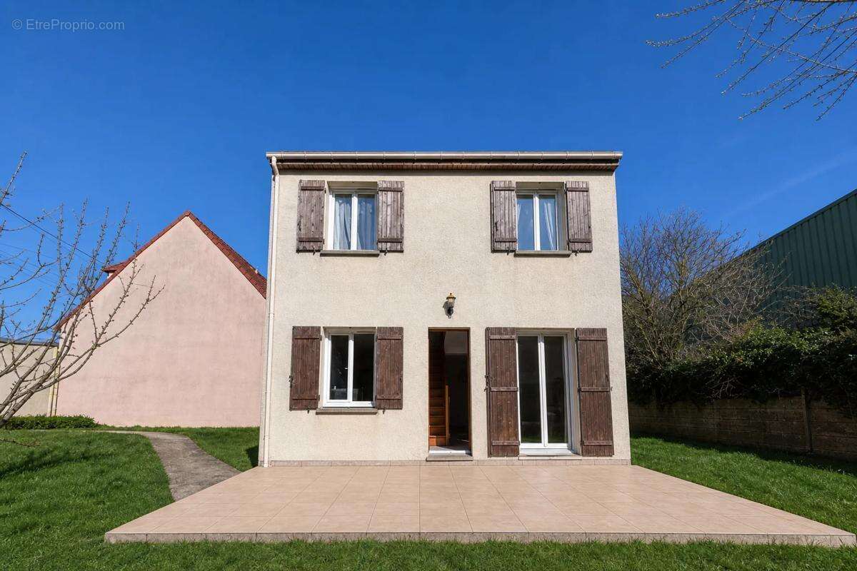Maison à CLICHY-SOUS-BOIS