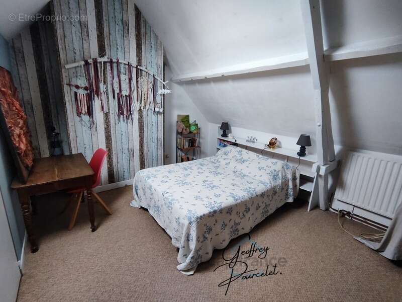 Maison à GROFFLIERS