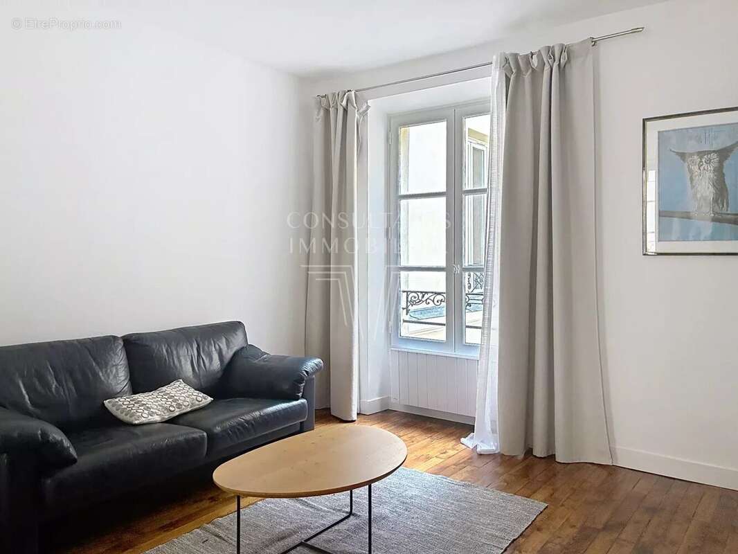 Gros caillou. superbe deux-pièces - photo 3
