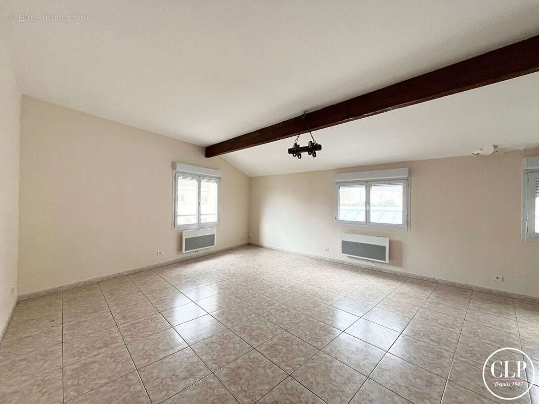 Appartement à MONTREUIL