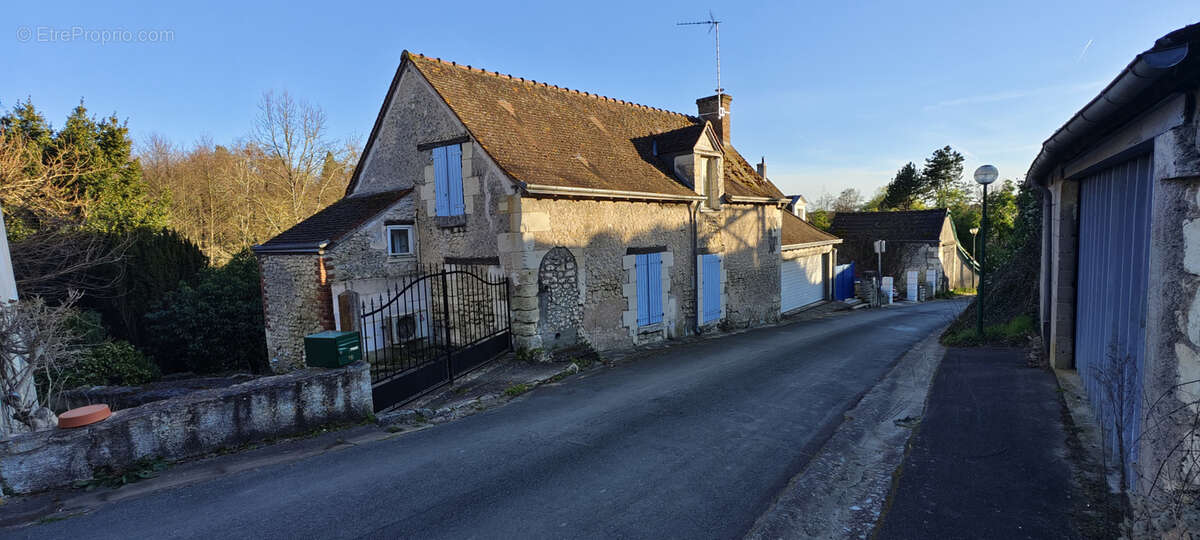 Maison à SAINT-MARTIN-LE-BEAU