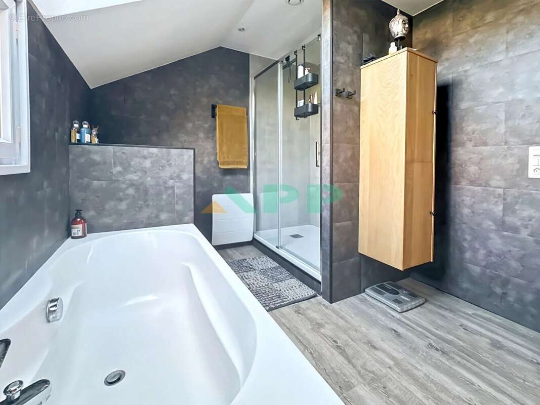 Maison 115 m² à Athis-Mons  - photo 9