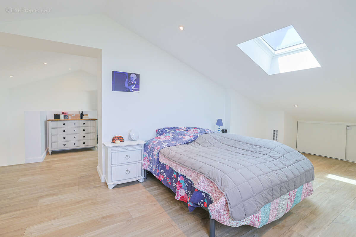 Maison à LA FARLEDE