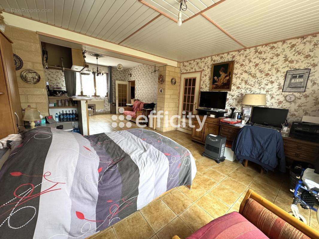 Maison à ESQUERCHIN