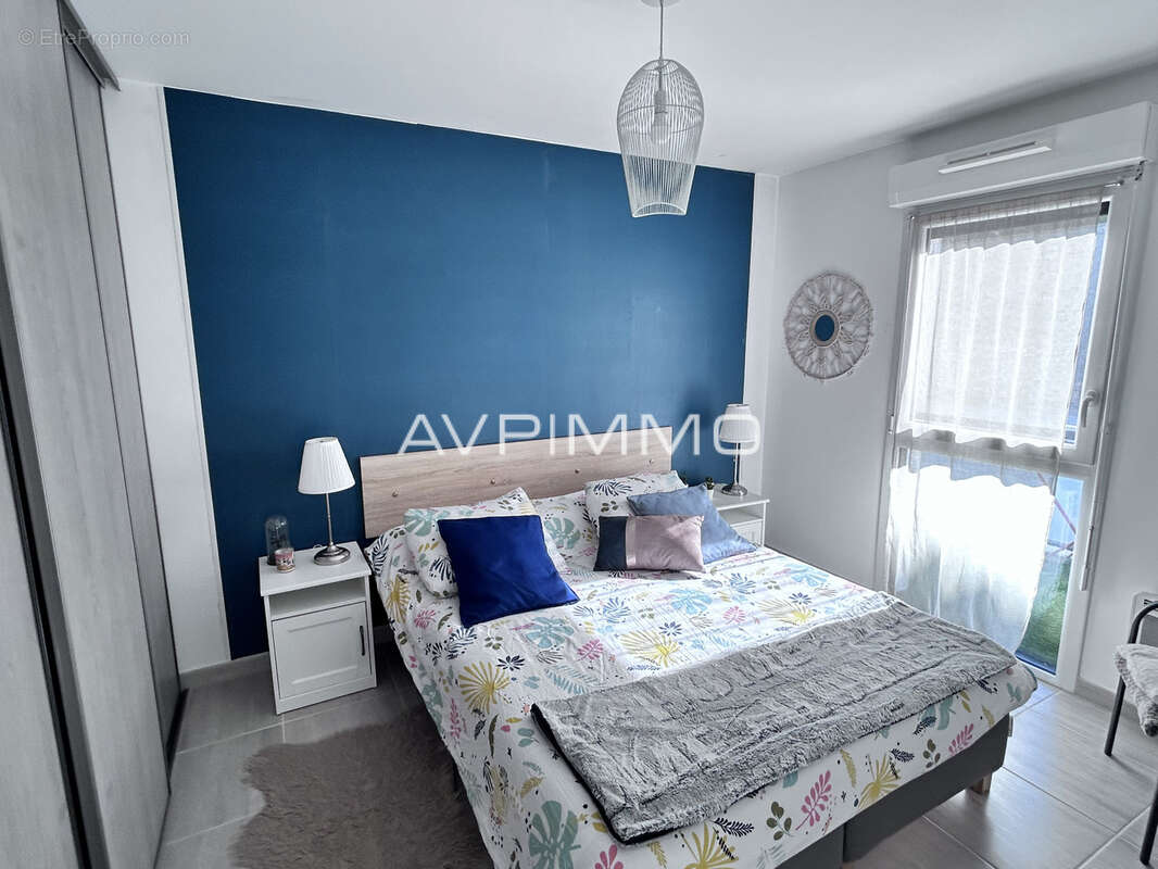 Appartement à SAINT-CYR-SUR-MER