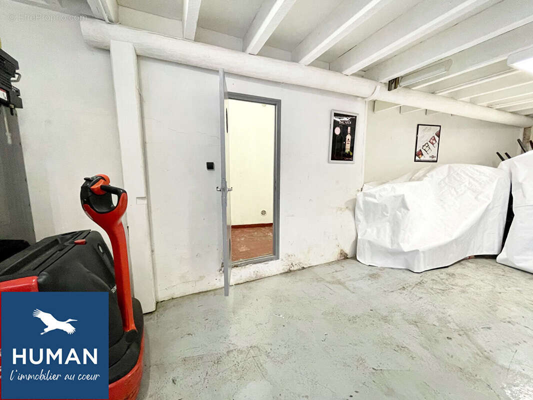 Commerce à MARSEILLE-11E