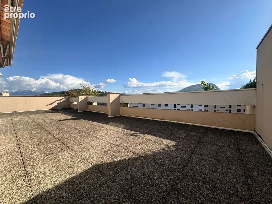 À Vendre  - Superbe Attique Duplex de 157,36 m² avec Terrasse Panoramique à Annemasse limite Ville-La-Grand - photo 15