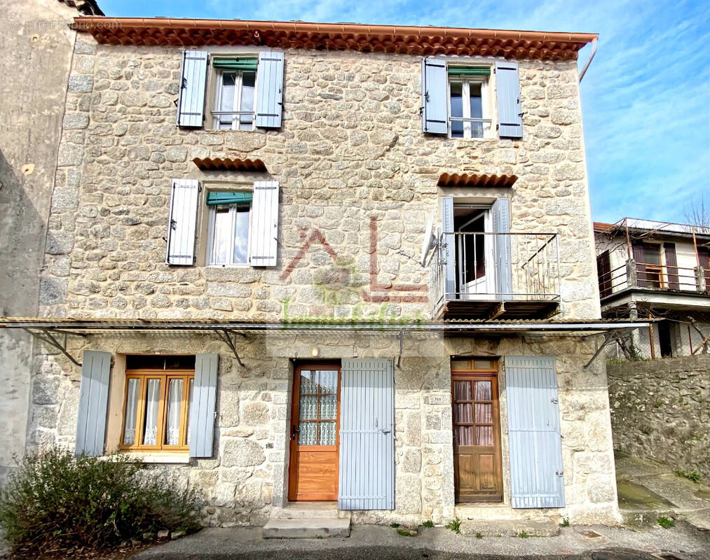 Maison à CONCOULES