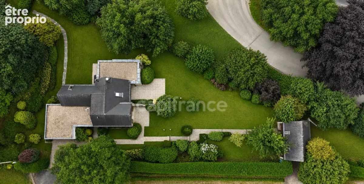Maison à CARHAIX-PLOUGUER