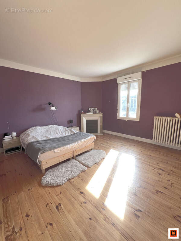 Maison à PUY-GUILLAUME