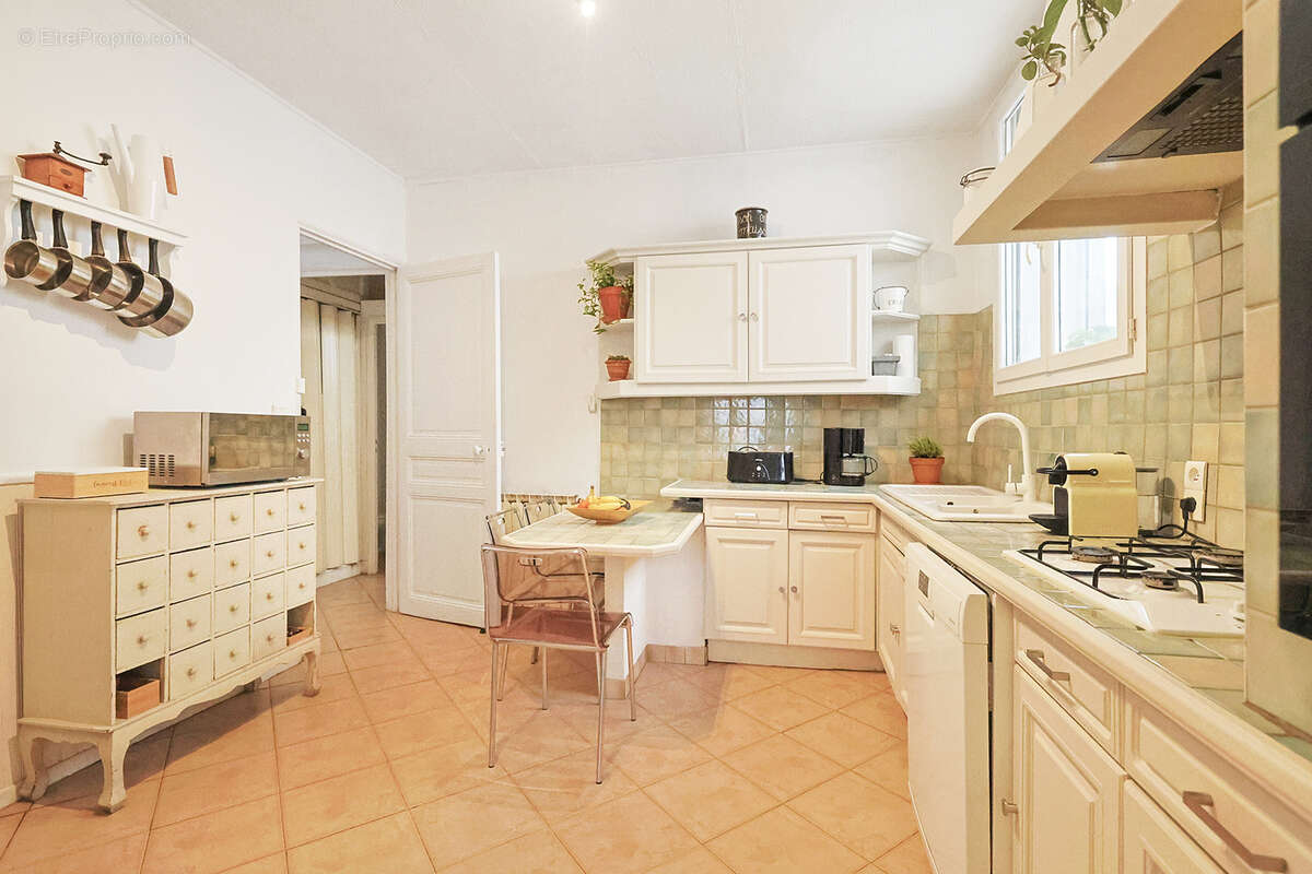 Appartement à HYERES