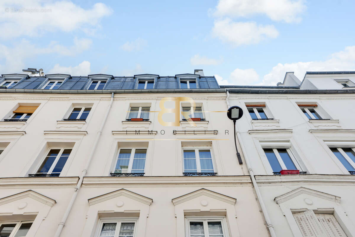 Appartement à PARIS-11E