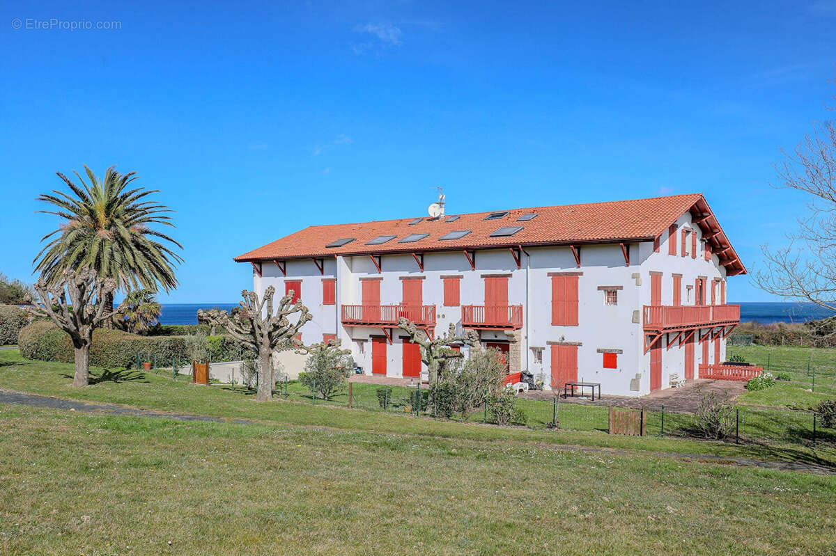 Appartement à URRUGNE