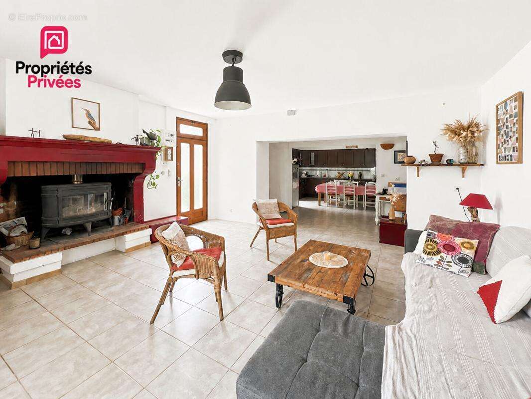Maison à BAZAS