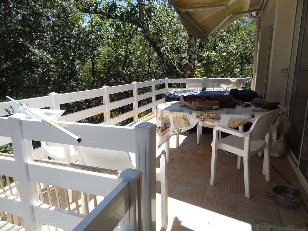 Maison à MOLIERES-SUR-CEZE