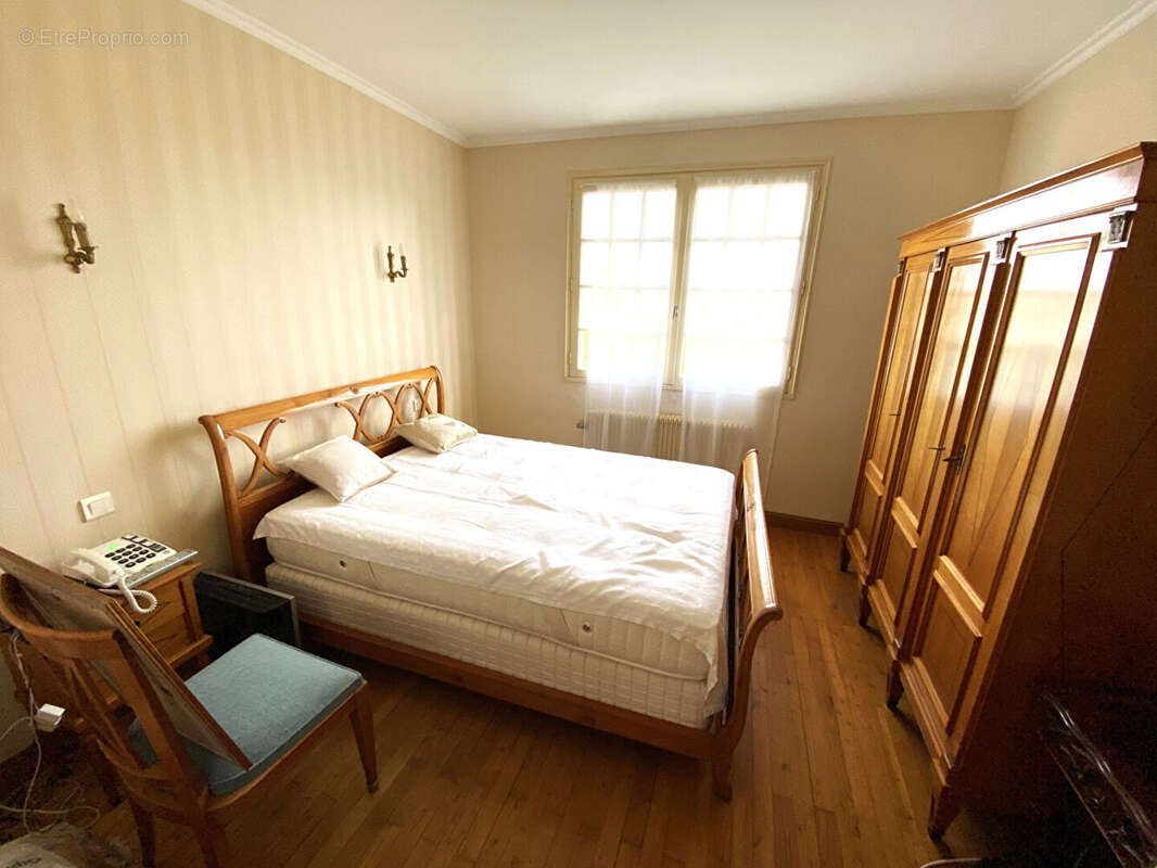 Maison à SAINT-LAURENT-SUR-SEVRE