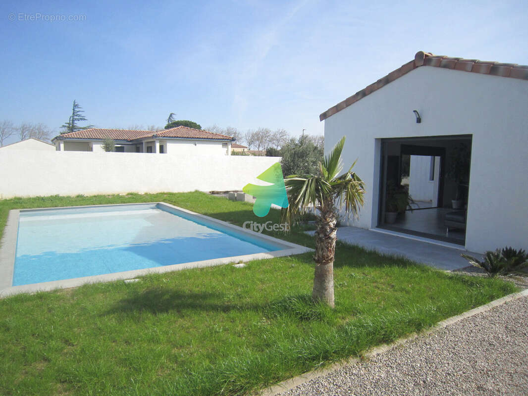 Maison à LEZIGNAN-CORBIERES