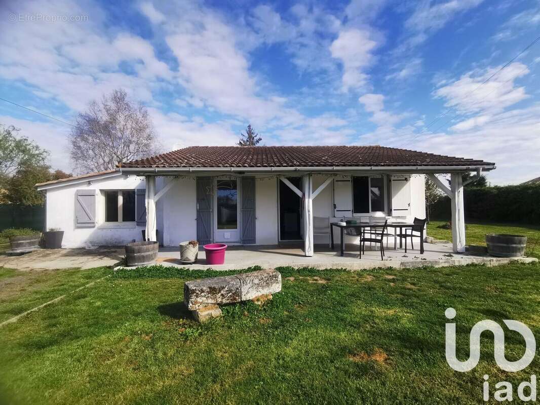 Photo 2 - Maison à COUTRAS