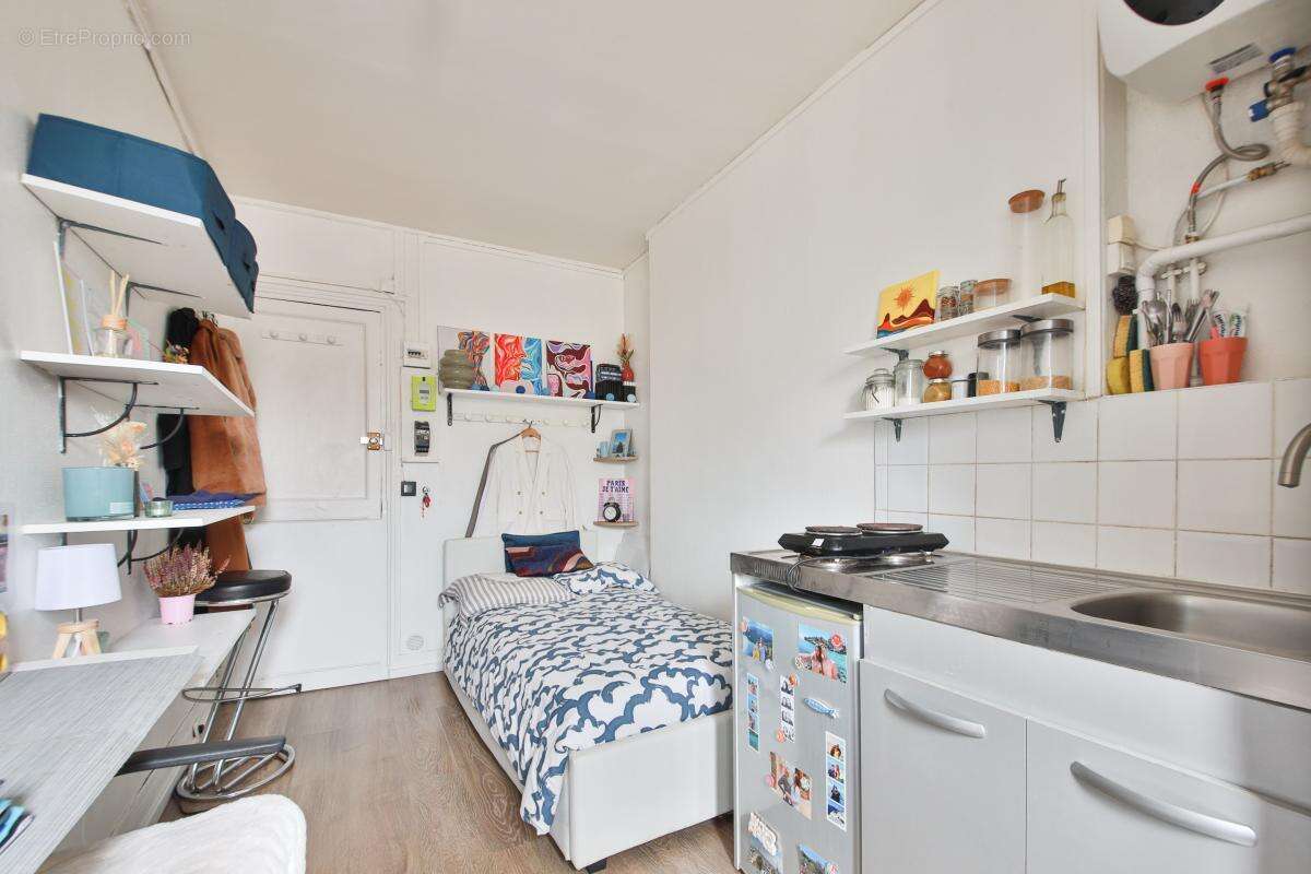 Appartement à PARIS-7E