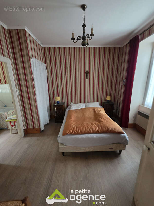 Maison à ARPHEUILLES