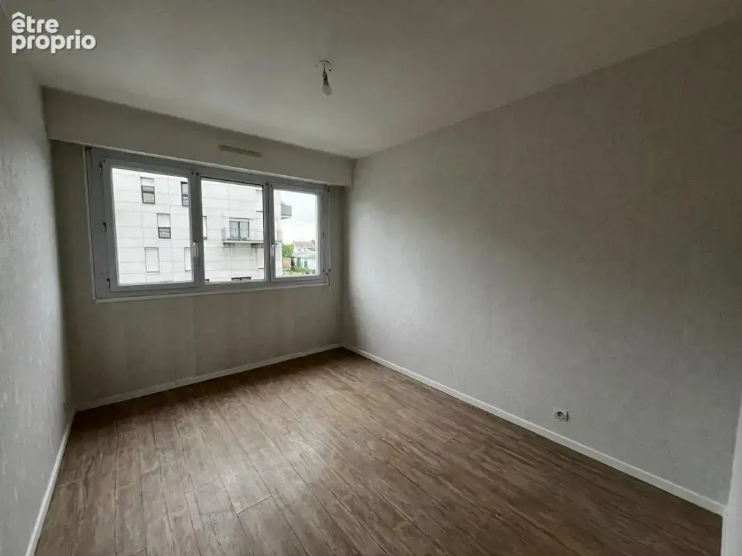 Appartement Les Ponts De Ce 5 pièce(s) - photo 10