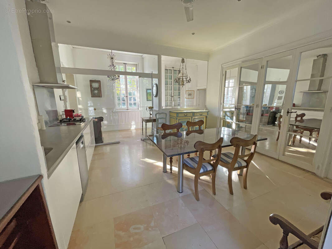 Maison à CAISSARGUES